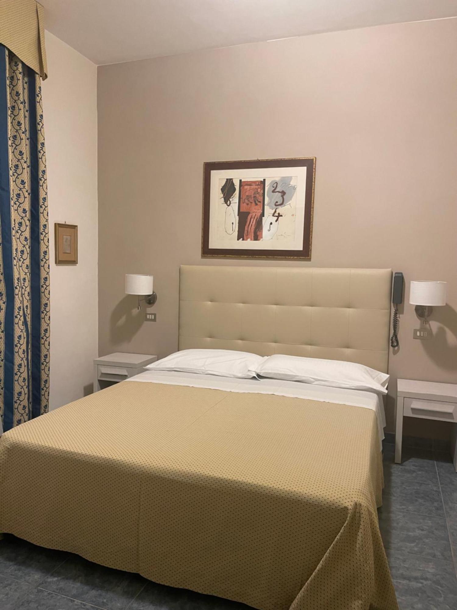 Hotel Ariella Milano Marittima Exterior foto
