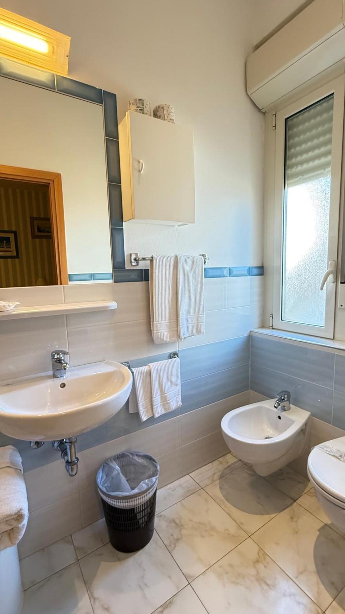 Hotel Ariella Milano Marittima Exterior foto